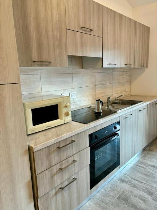 Loft In Fiera Apartment Varzi Exterior photo