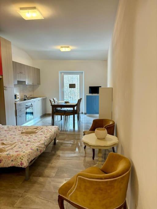Loft In Fiera Apartment Varzi Exterior photo